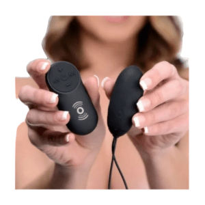 XR Under Control Silicone Vibrating Bullet With Remote Control Rechargeable Black - Imagen 4